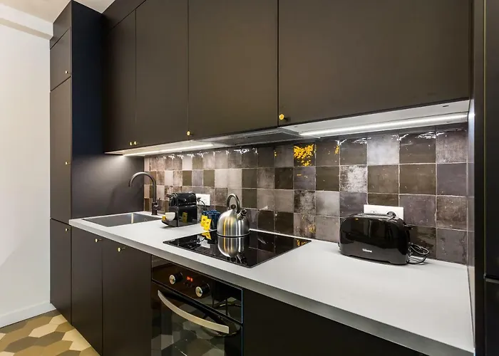 Cmg Charonne / Voltaire Iii Paris